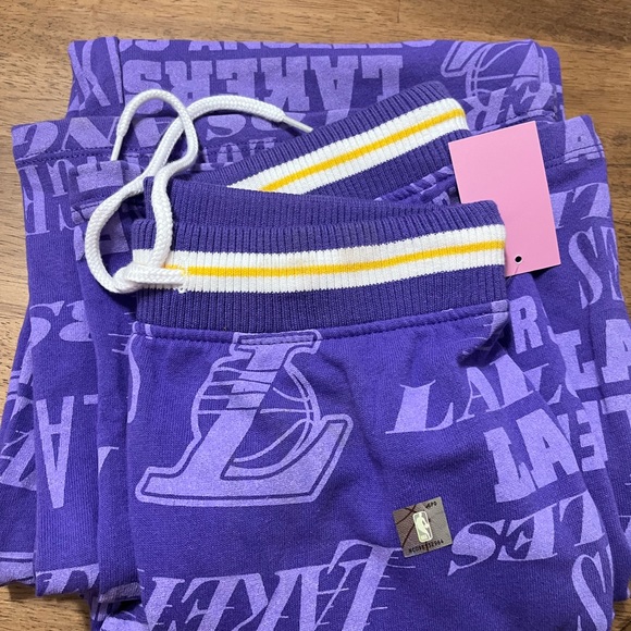 NWT XS NBA wide leg pants - Picture 3 of 7